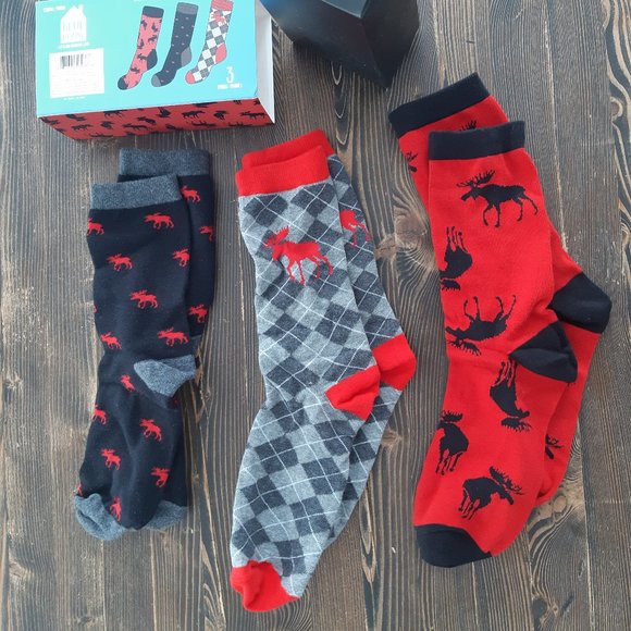 Moose on Red Women's Crew Sock Set - Picture 3 of 6